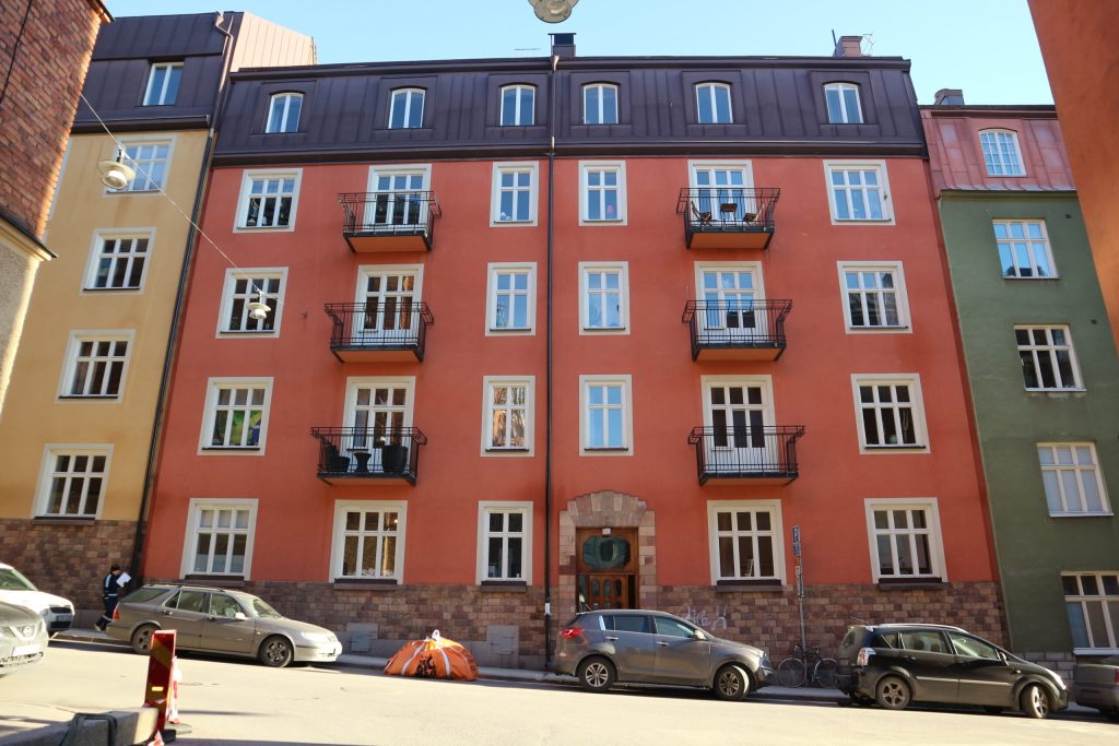 Håll fönstren vackra och säkra med praktiskt underhåll