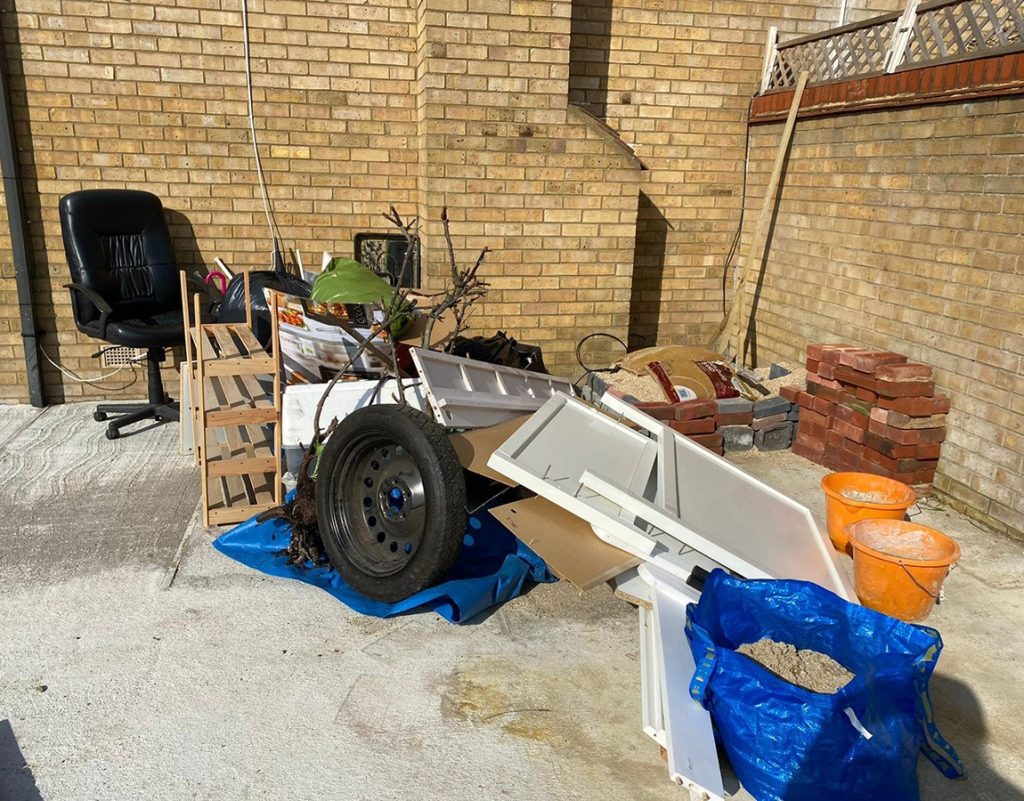 A practical guide to reliable skip hire in Essex and Romford A practical guide to reliable skip hire in Essex and Romford