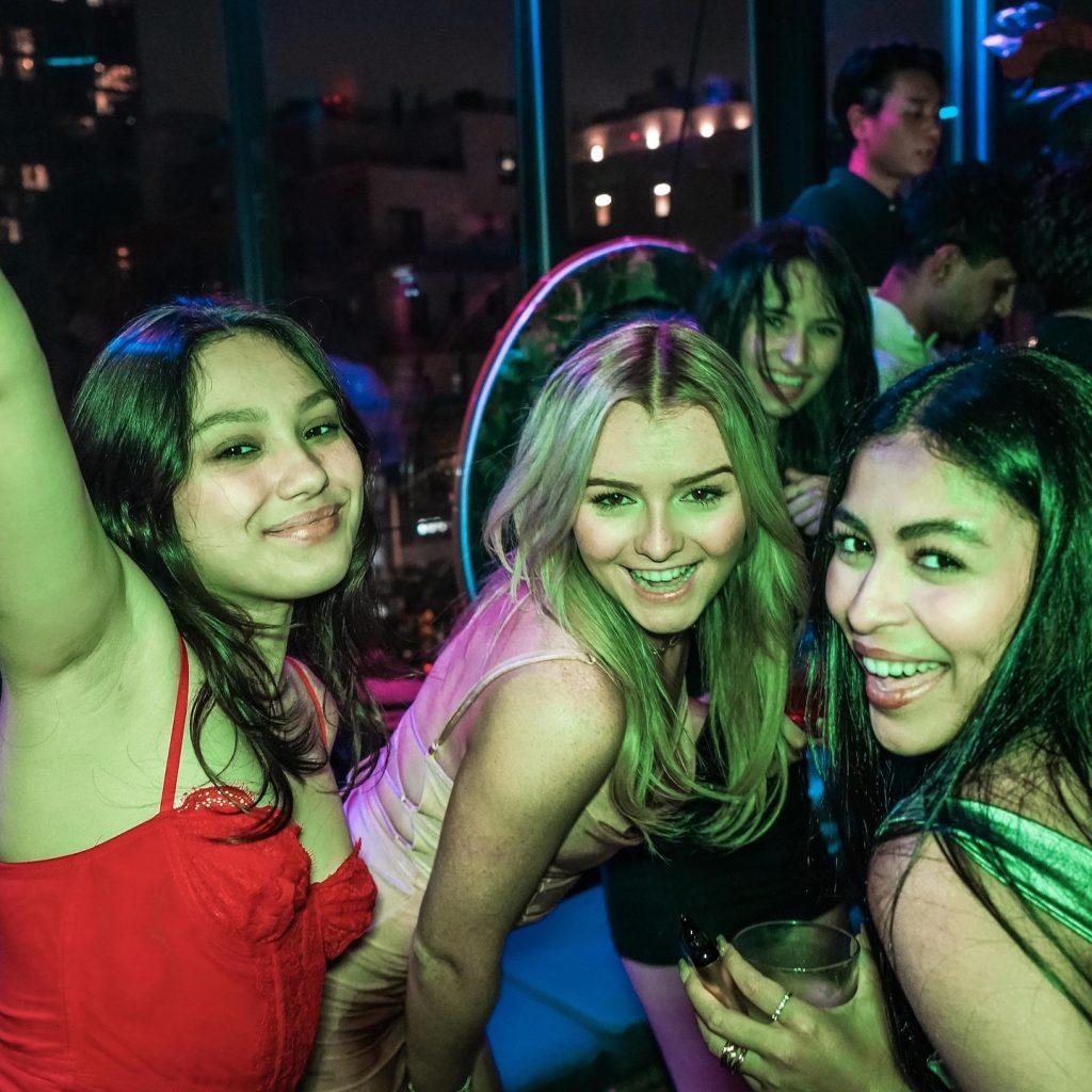 Late-night pulse: where to find real energy in Queens clubs and birthday bites
