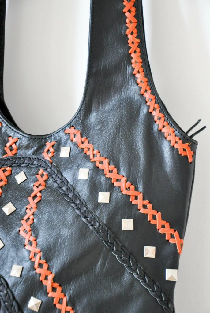 Gift-ready style: Buy Joma necklaces for gifting with confidence