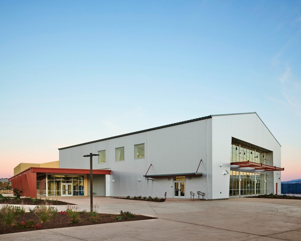 Portable steel buildings that fit real needs