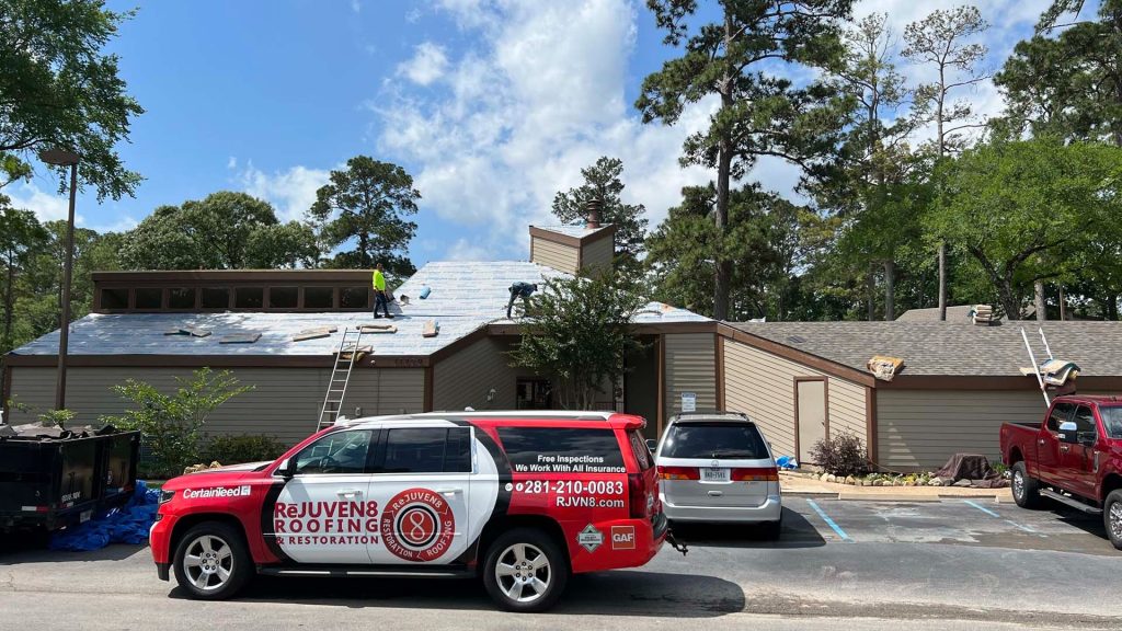 Reliable Hail Damaged Roof Repair in Montgomery TX