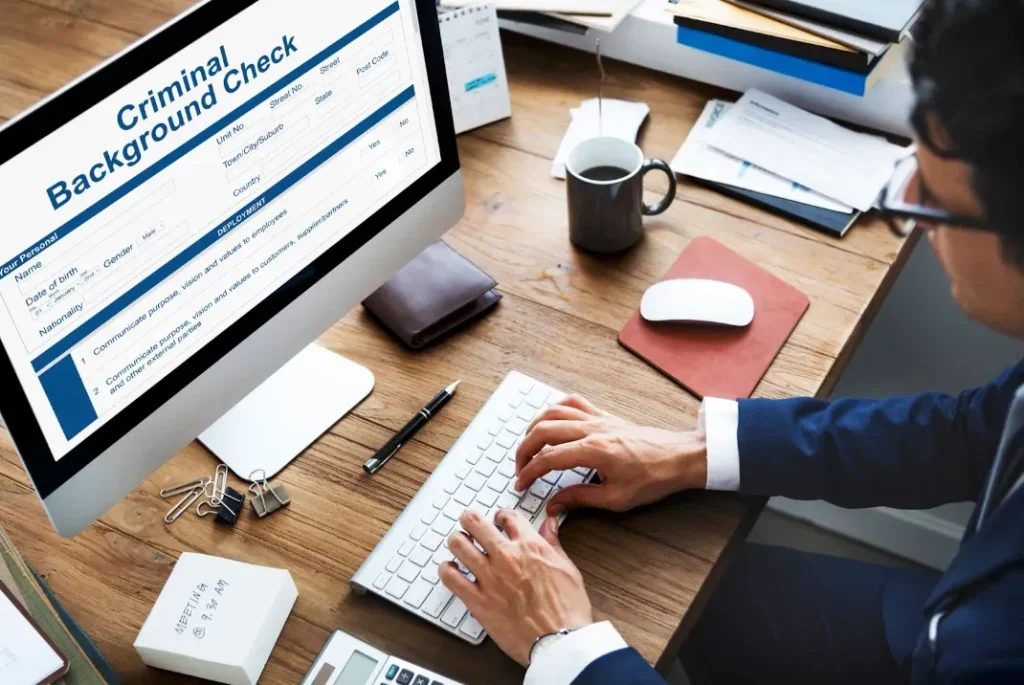 Choosing a trusted partner for thorough candidate screening Choosing a trusted partner for thorough candidate screening